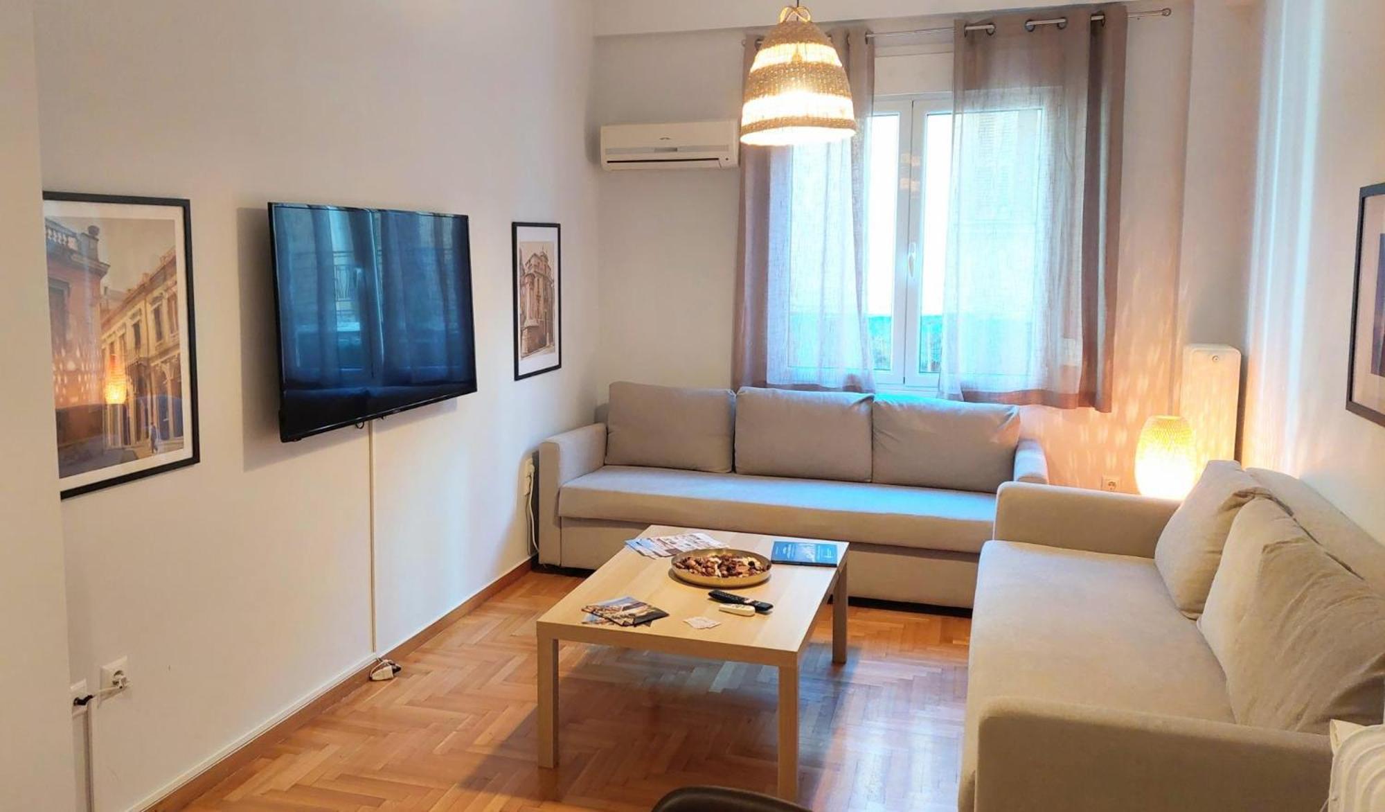 Cozy Apartment In Plaka Atenas Exterior foto