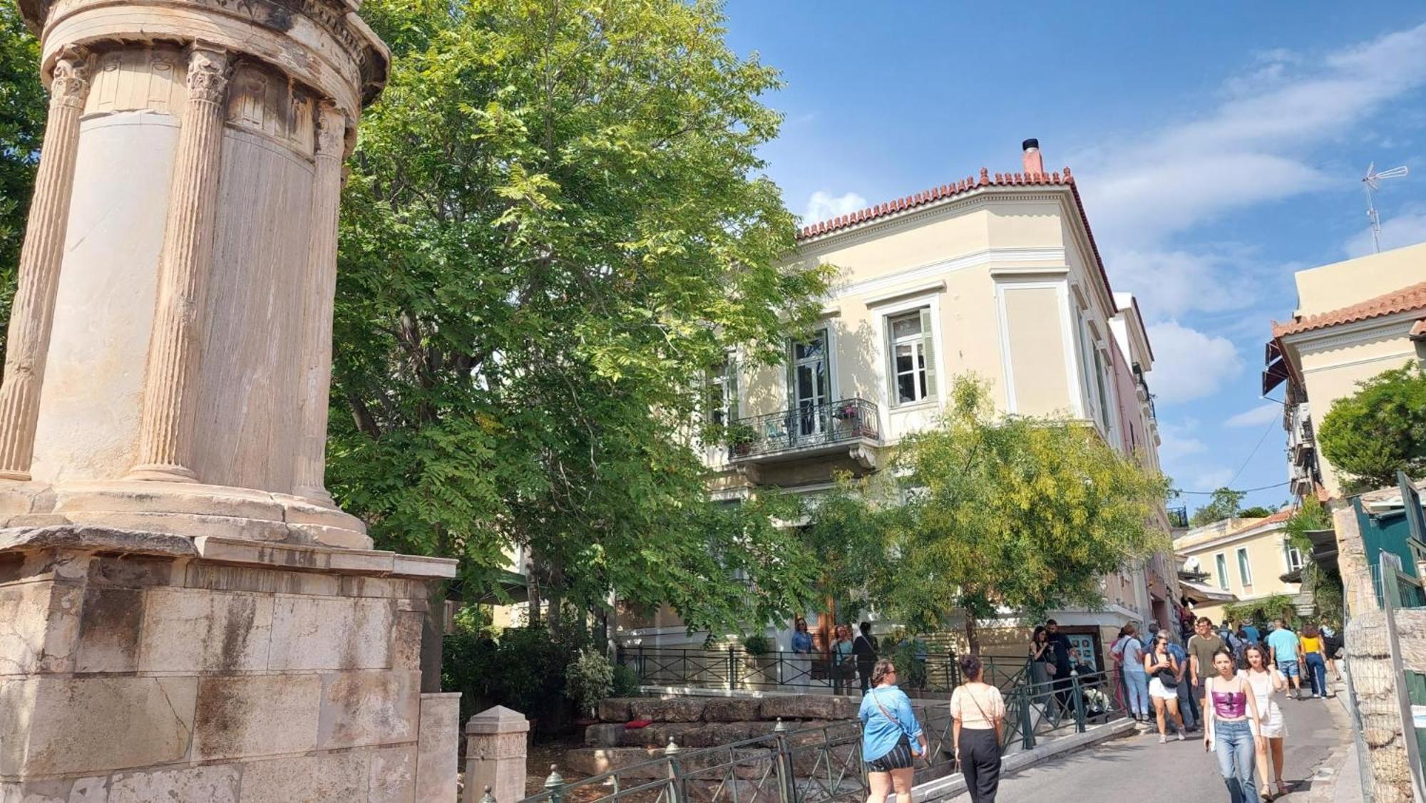 Cozy Apartment In Plaka Atenas Exterior foto
