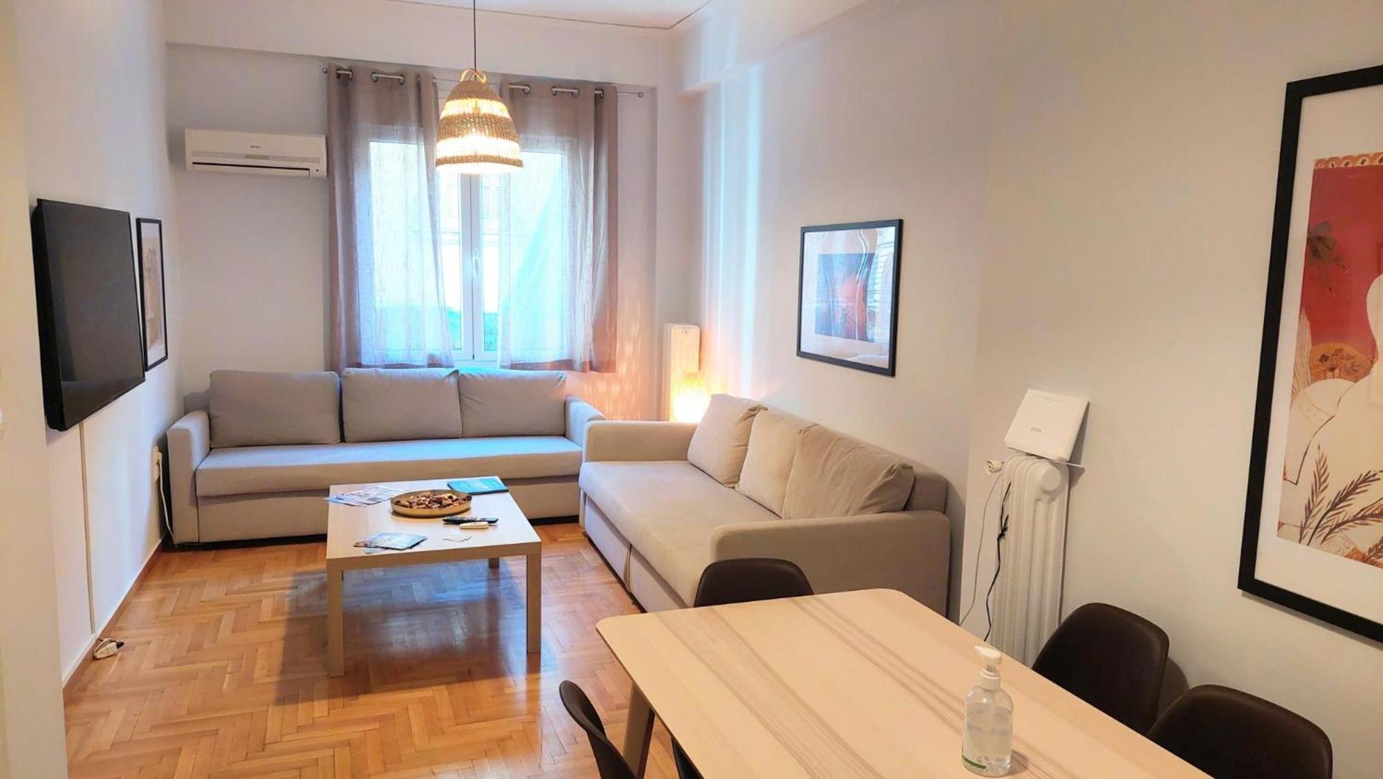 Cozy Apartment In Plaka Atenas Exterior foto