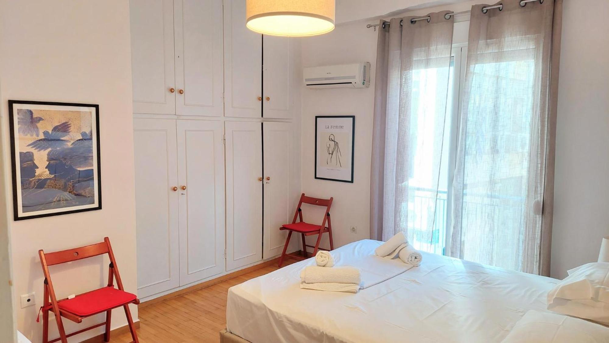 Cozy Apartment In Plaka Atenas Exterior foto